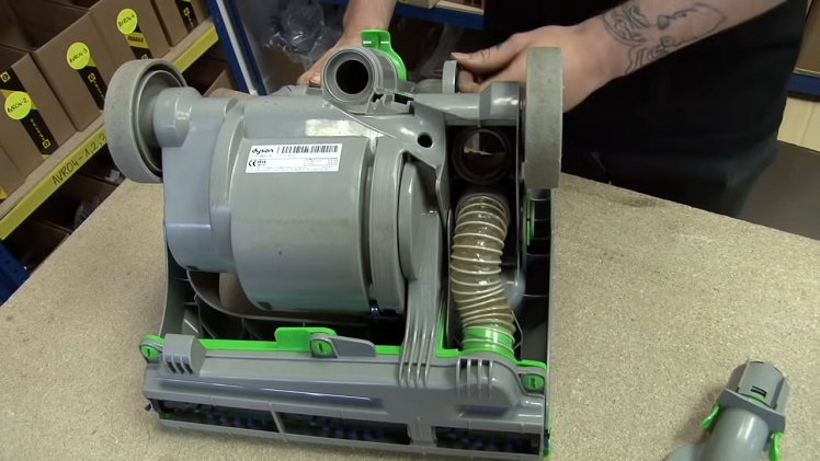 Check The Hoses & Seals