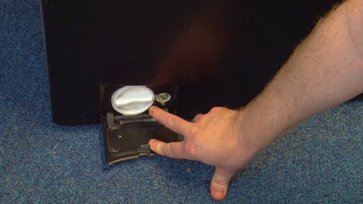 How to Use a Multimeter to Test the Drain Pump on Your Washing Machine
